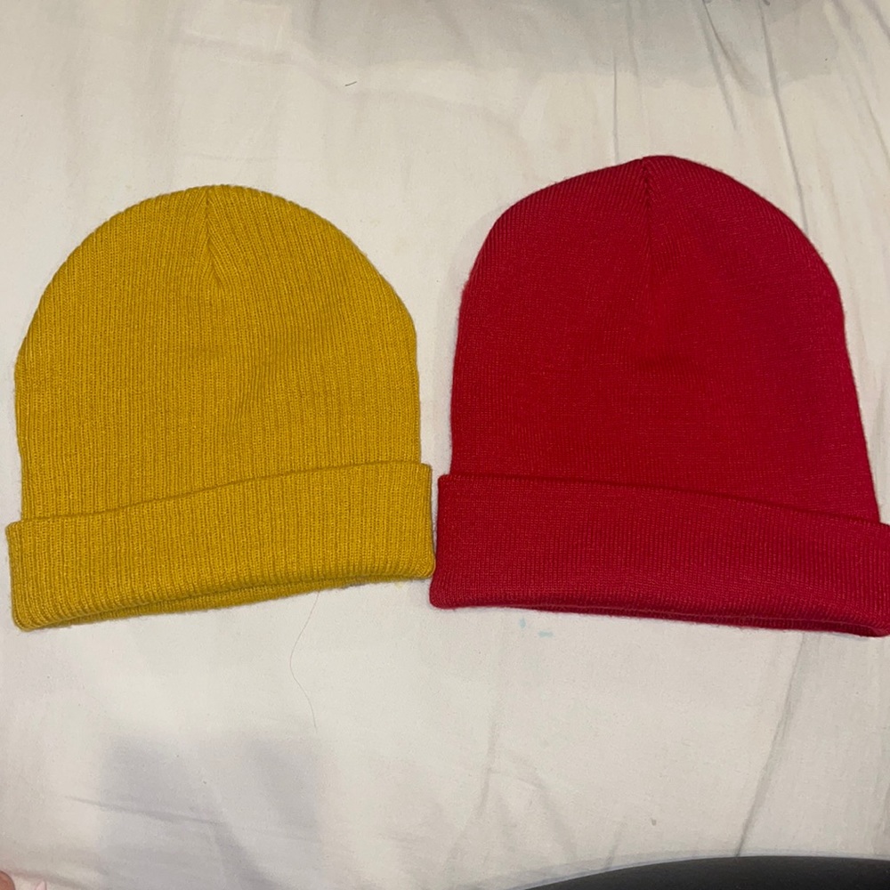 Beanies, Bundle of 2